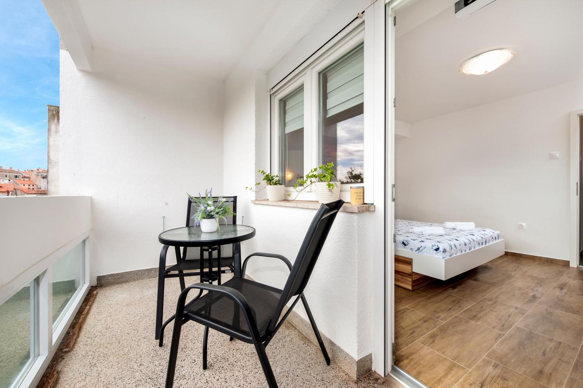Arena Parkside Residence Pula Exterior foto